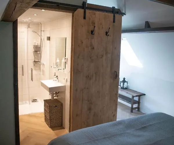 Bed & Breakfast De Olde Hilde 4*